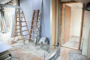 Can Spray Foam Insulation Prevent Mold?